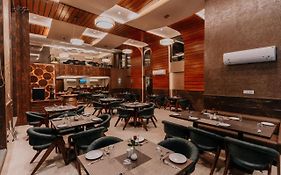 The Nagendra Hotel & Restaurant